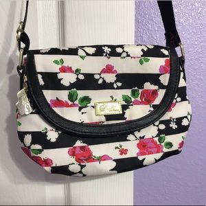 💕Betsey Johnson crossbody purse 💕